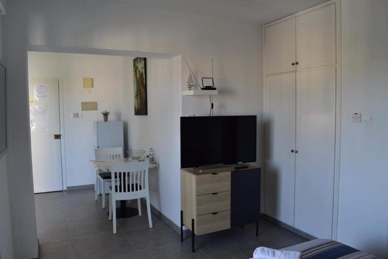 Maria Holiday Apartments Протарас Экстерьер фото